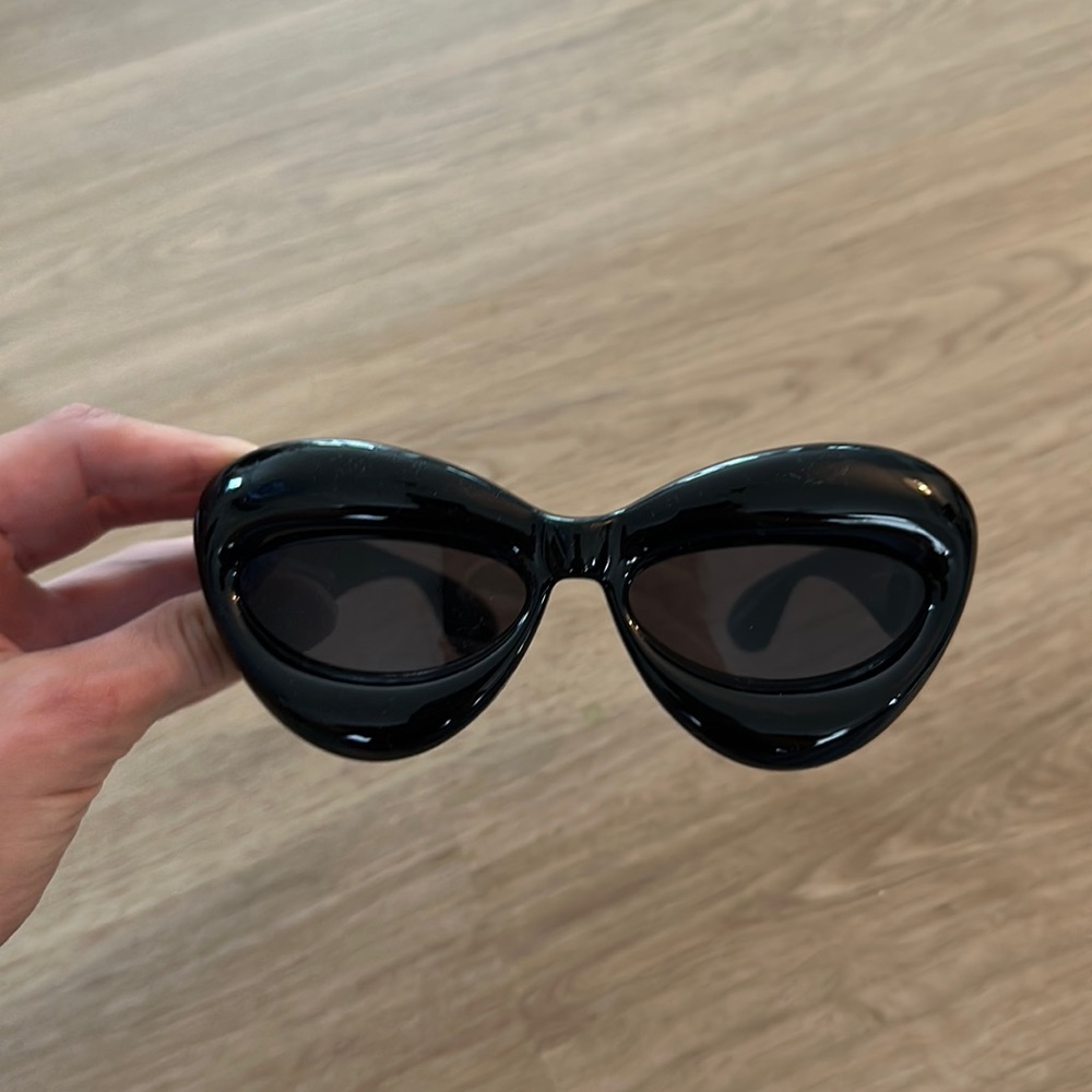 Loewe Inflated Cat Eye Sunglasses in Black EUC